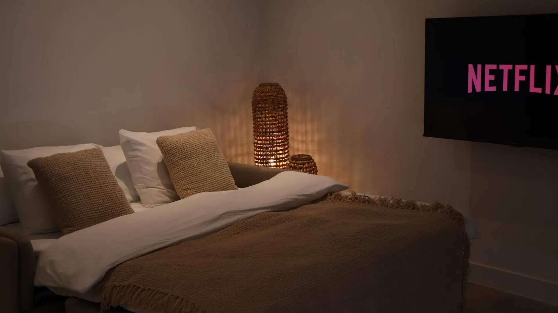 One Mambo Number 12 Beach Apartment Willemstad