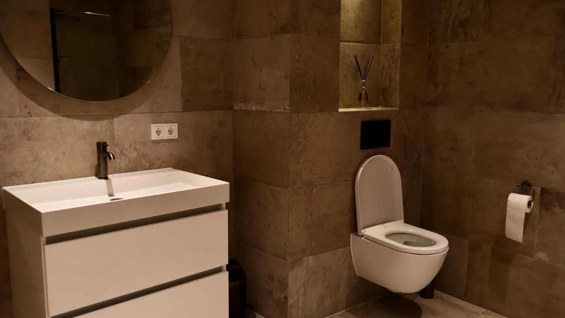 One Mambo Number 12 Beach Apartment Willemstad Curacao